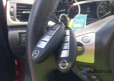 2017 Nissan Sentra Sv z USA, uszkodzony, nr VIN 3N1AB7AP6HY215969